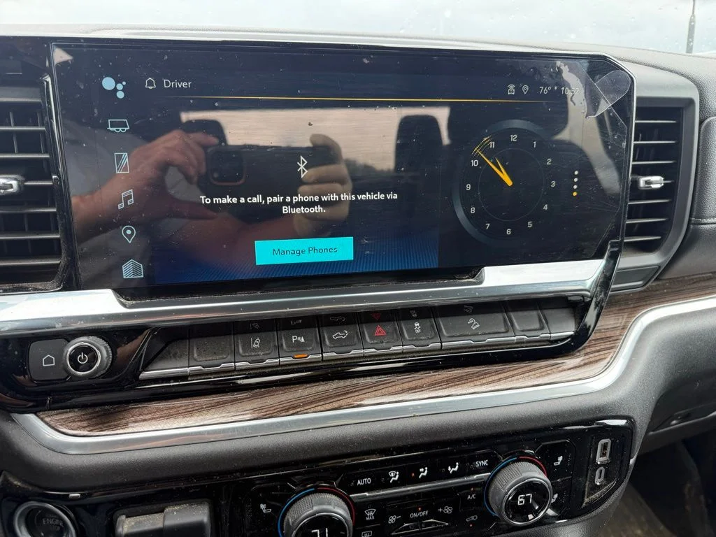 Used 2024 Gray Chevrolet LT image 11