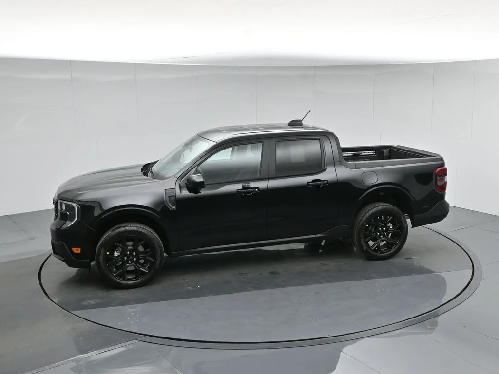 New 2026 Shadow Black Ford Lariat image 43