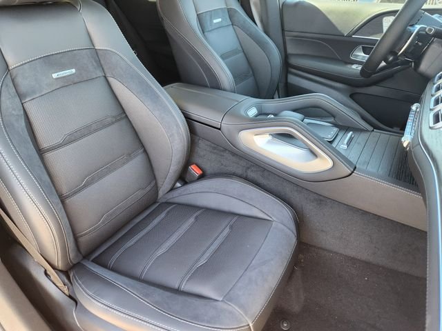 New 2026 MANUFAKTUR Moonlight White Metallic Mercedes-Benz GLE 53 AMG® image 17