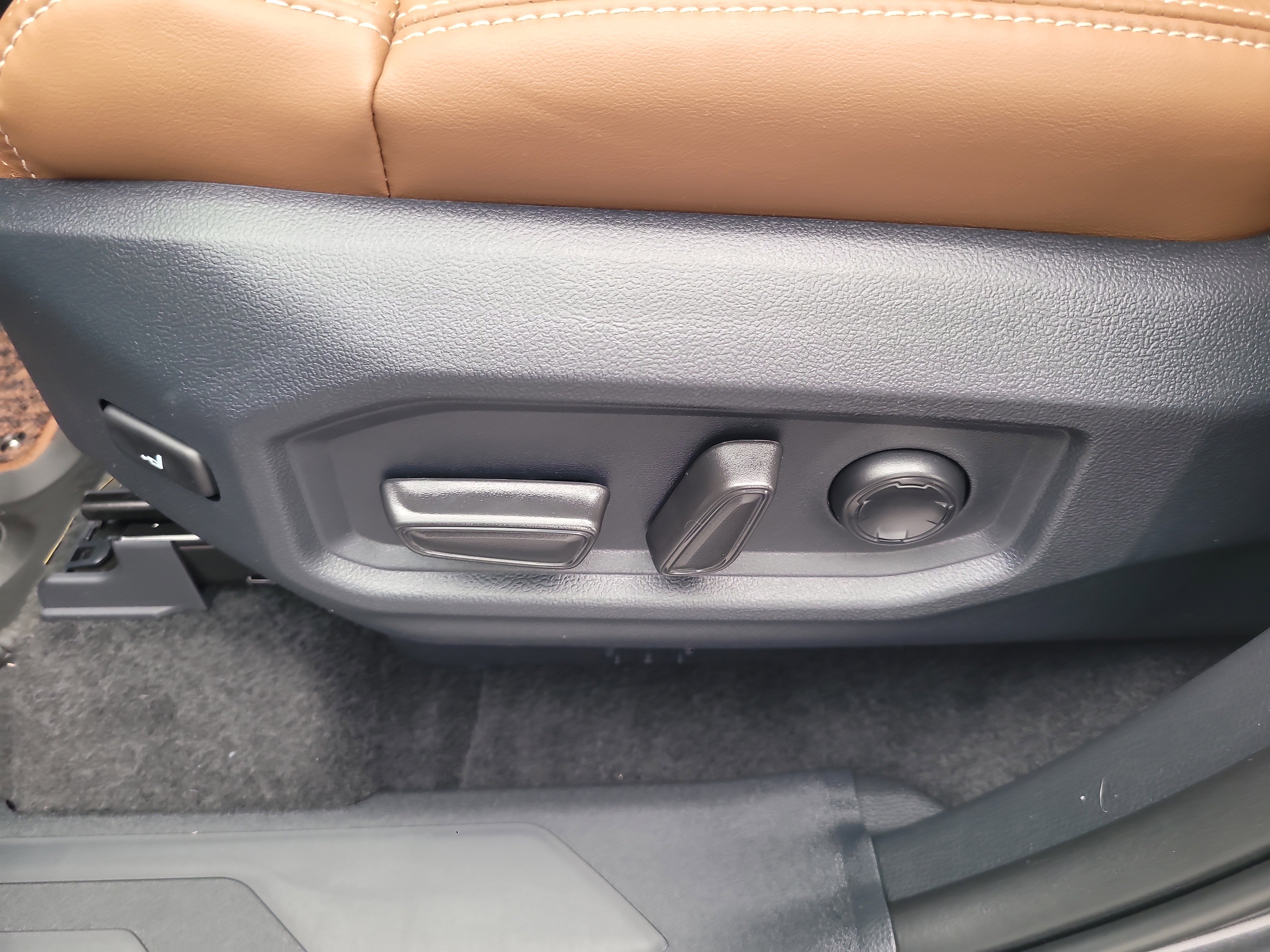 New 2026 Magnetic Gray Metallic Toyota Tundra 1794 Edition image 12
