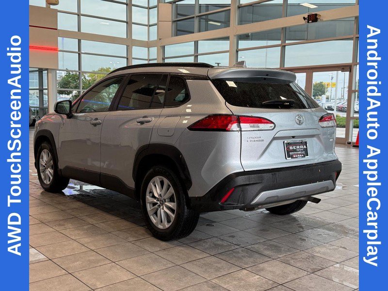 Used 2022 Silver Toyota LE image 5
