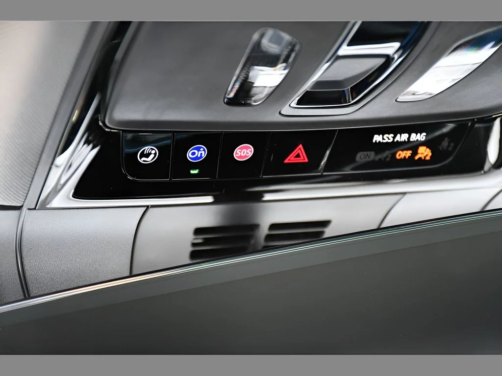 New 2026 Vibrant White Tricoat Cadillac Sport image 35