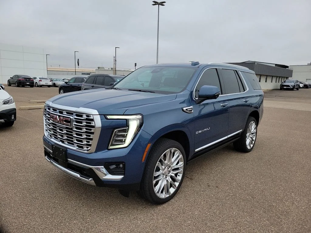 Used 2025 Downpour Metallic GMC Denali image 5