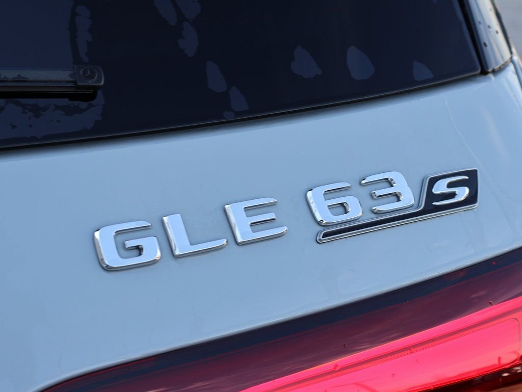 New 2026 MANUFAKTUR Alpine Grey Mercedes-Benz GLE 63 S AMG® image 8