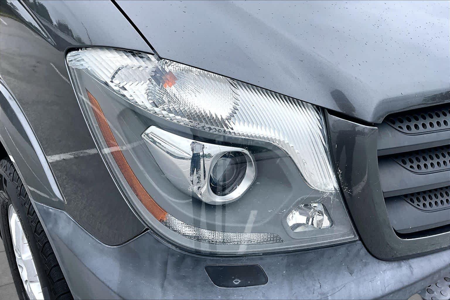 Used 2018 Graphite Gray Metallic Mercedes-Benz  image 29