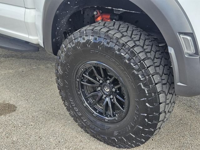 Used 2022 White Ford Raptor image 12