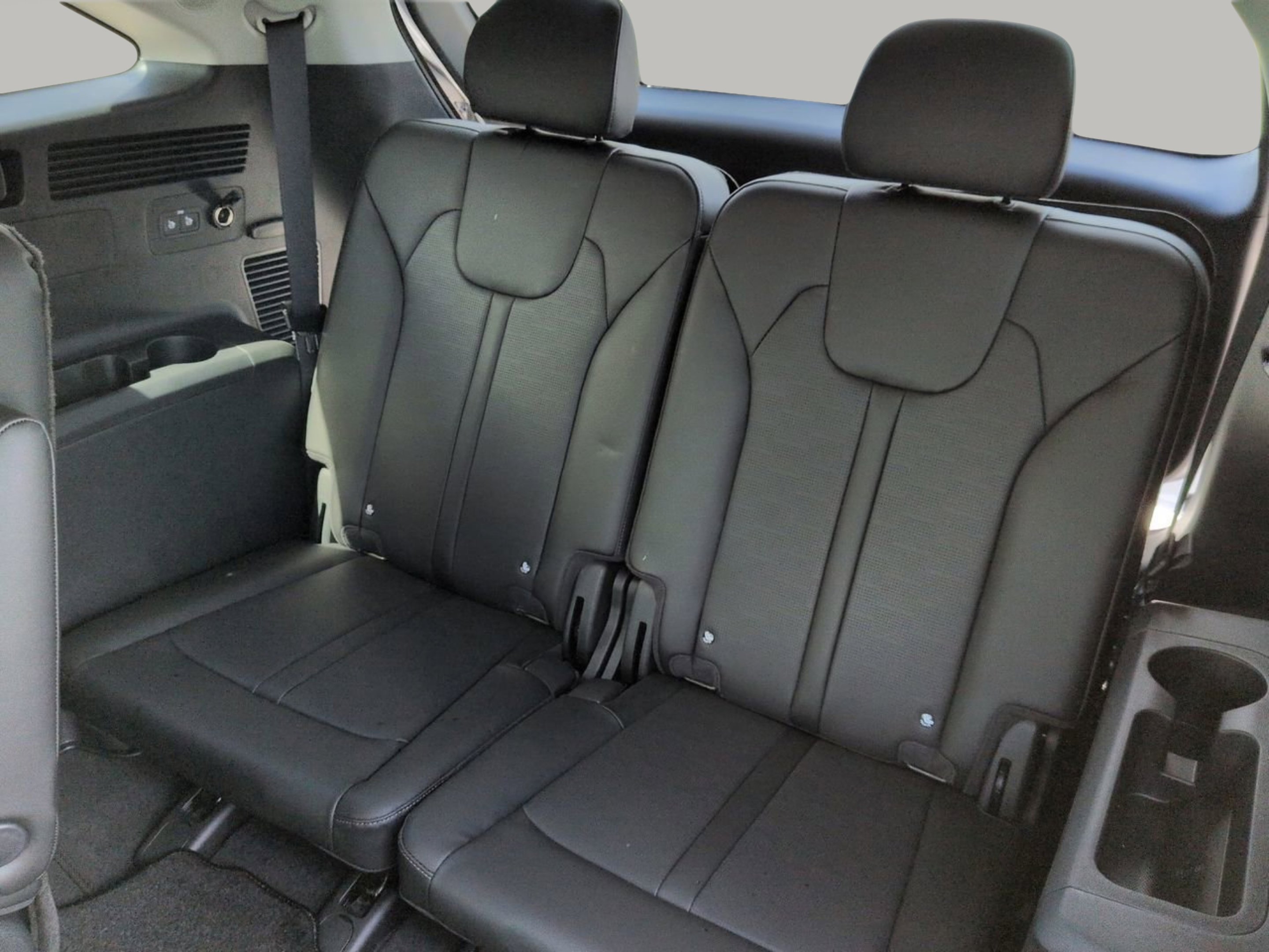 New 2026 Glacial White Kia X-Line EX image 18