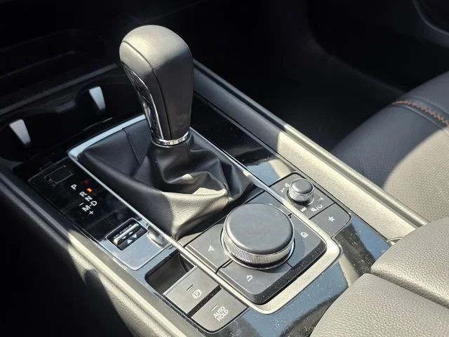 2025 Mazda CX-50 Premium - Photo 36