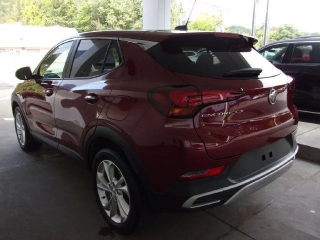 Used 2023 CINNABAR METALLIC Buick Preferred image 2