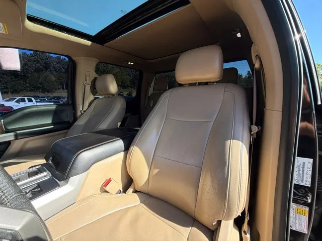 Used 2015 Black Ford Lariat image 21