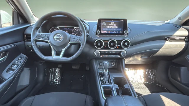 Used 2025  Nissan SV image 10