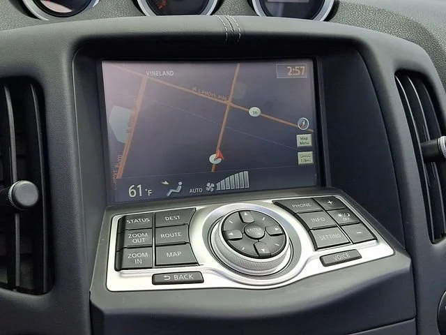 Used 2019 Gray Nissan  image 16