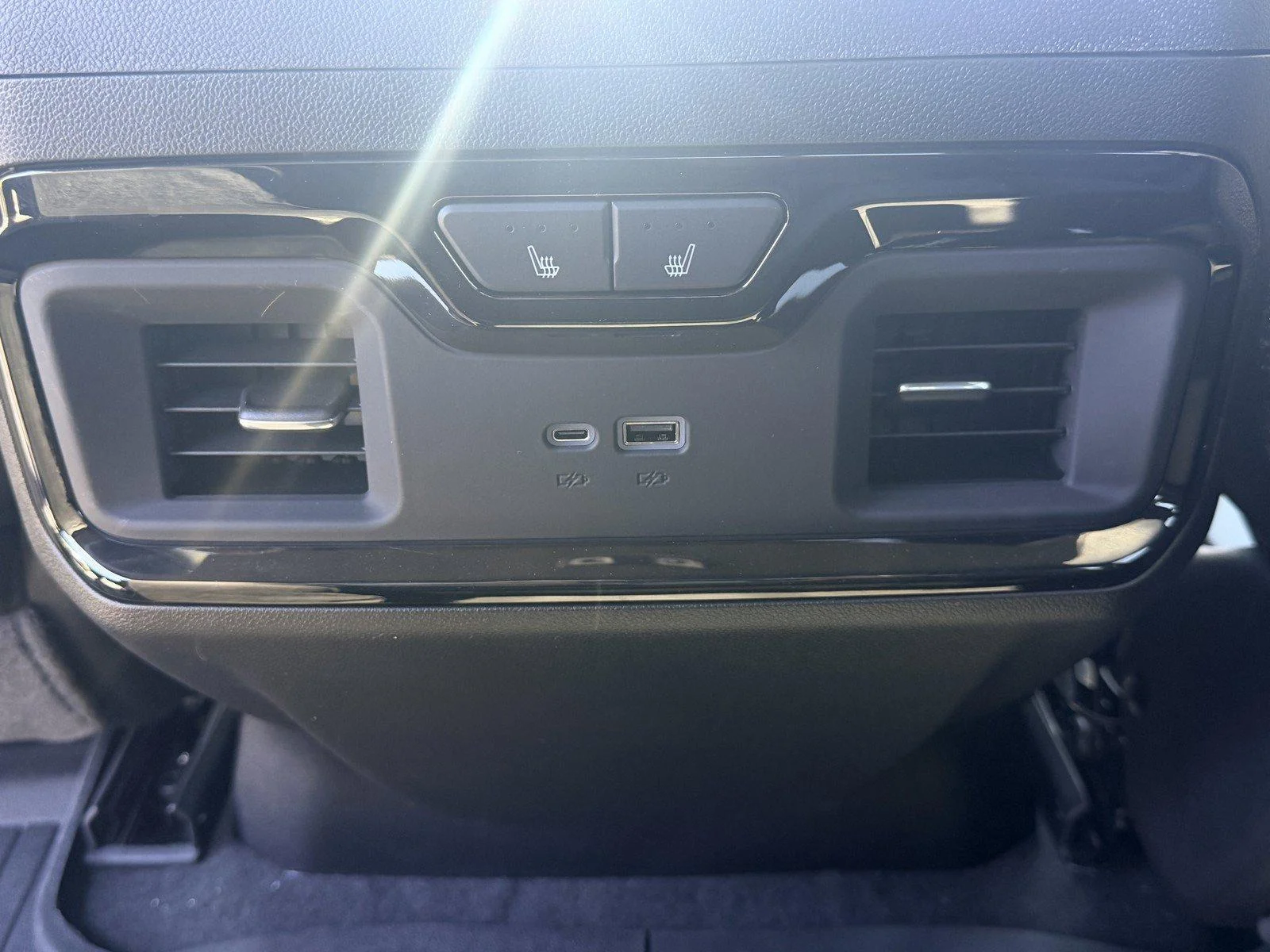 New 2026 Sterling Metallic GMC AT4 image 15