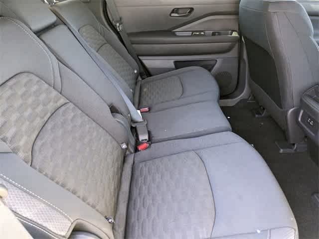 New 2024 Gray Nissan S image 15