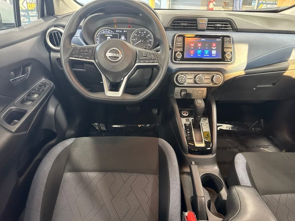 Used 2025 Silver Nissan 1.6 SV image 20