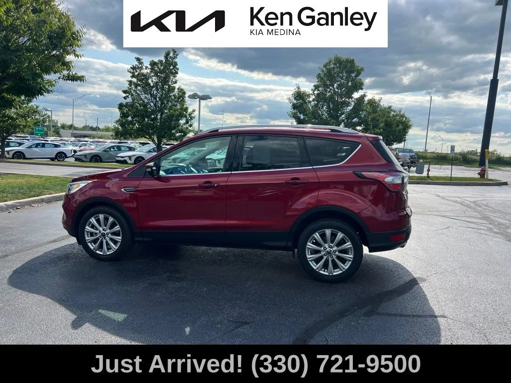 Used 2017 Red Ford Titanium image 8