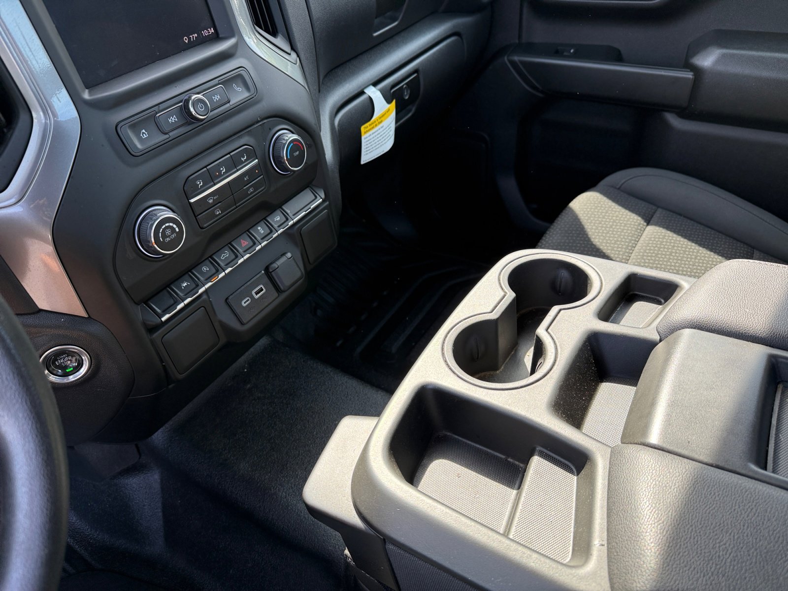 Used 2025 Summit White Chevrolet WT image 13