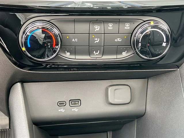 2026 Buick Encore GX Sport Touring - Photo 11
