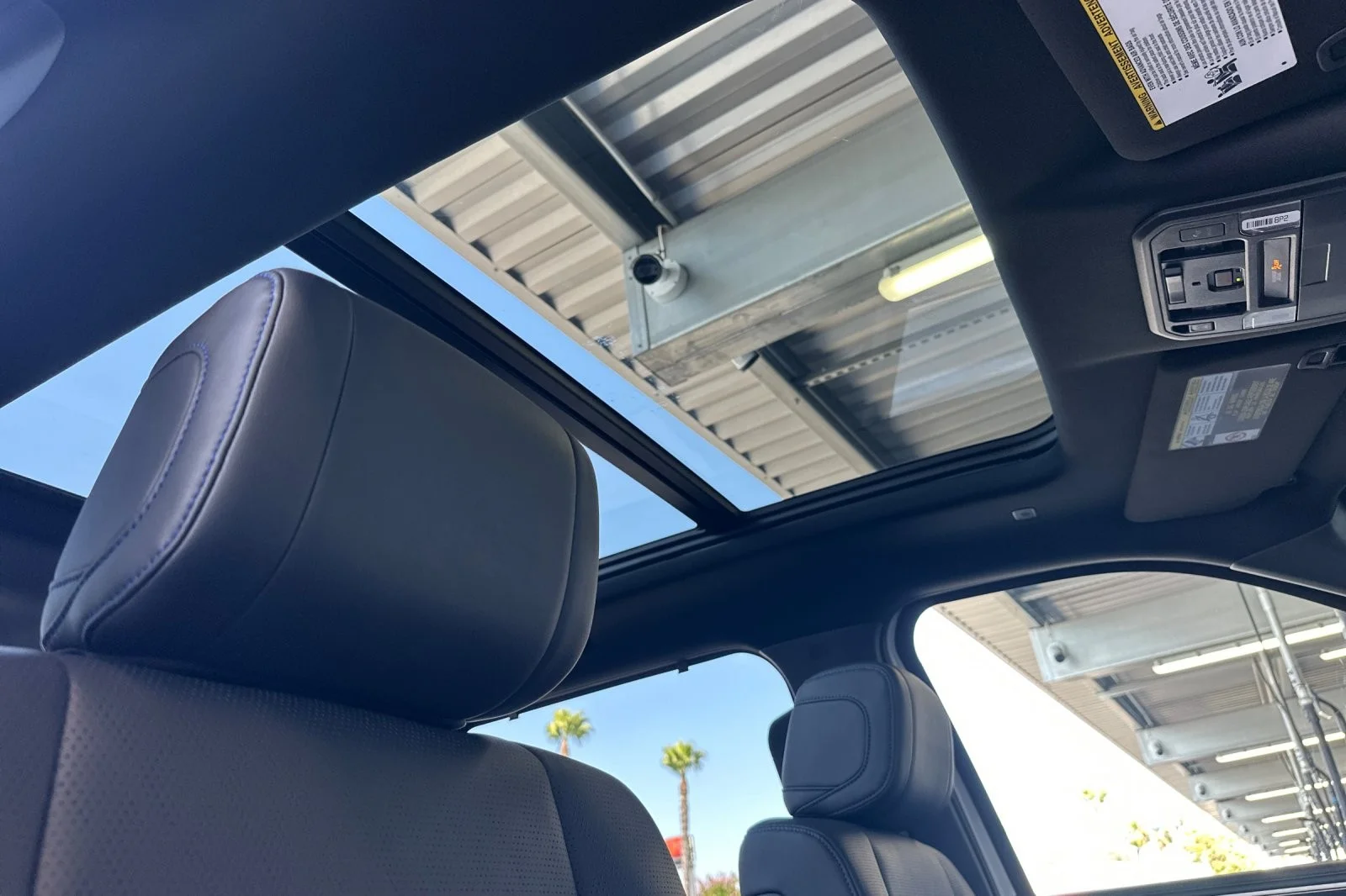 New 2026 Wind Chill Pearl <sup>1</sup> Toyota Tundra Platinum image 15