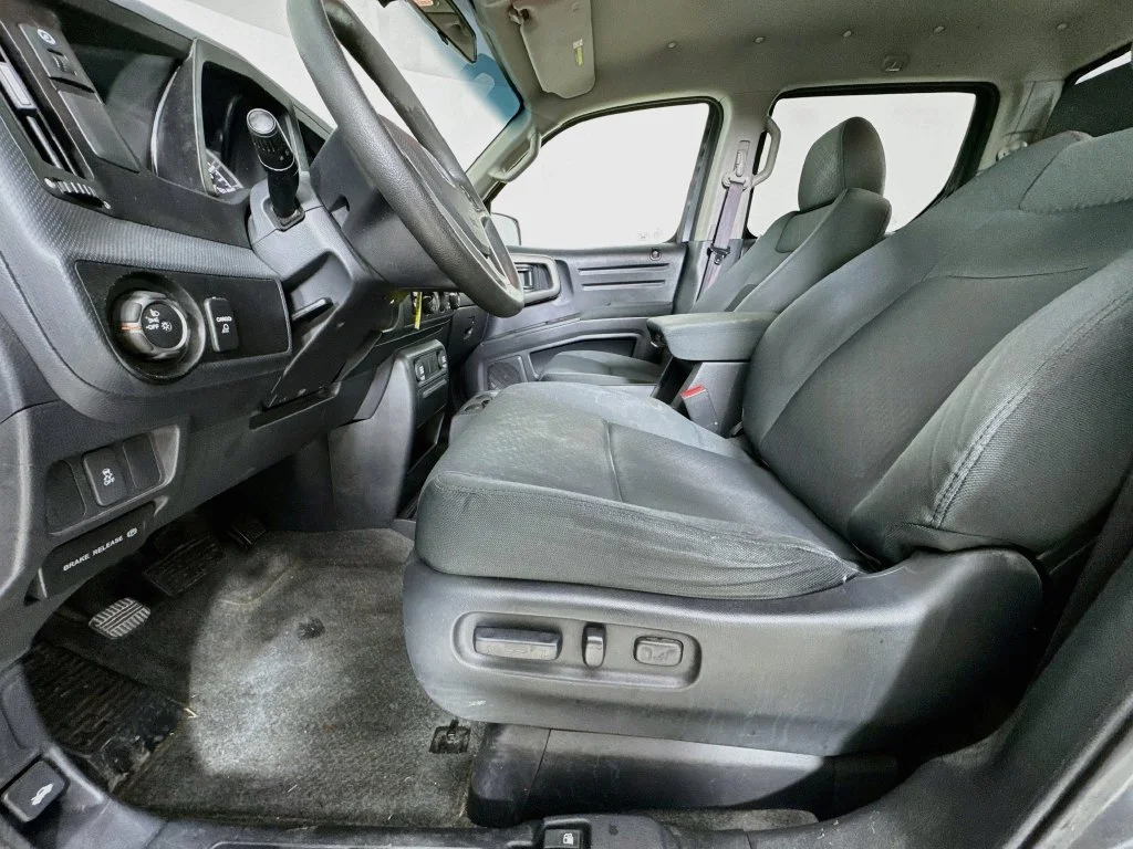 Used 2012 Polished Metal Metallic Honda RTS image 21