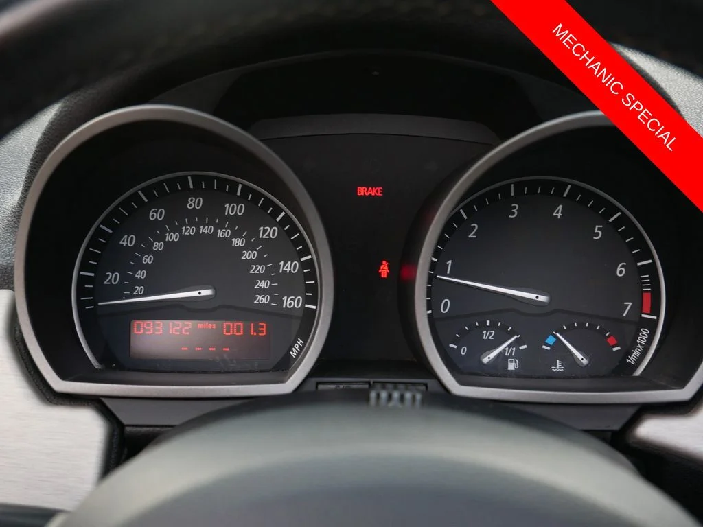 Used 2004  BMW 2.5i image 21