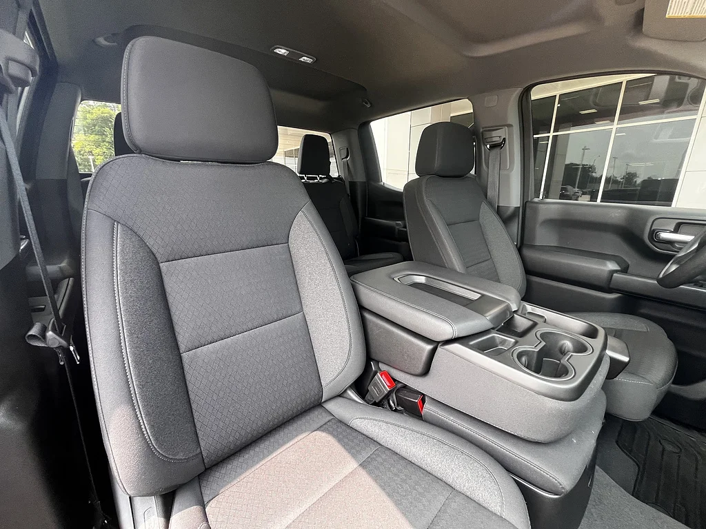 Used 2025 Black Chevrolet Custom Trail Boss image 9
