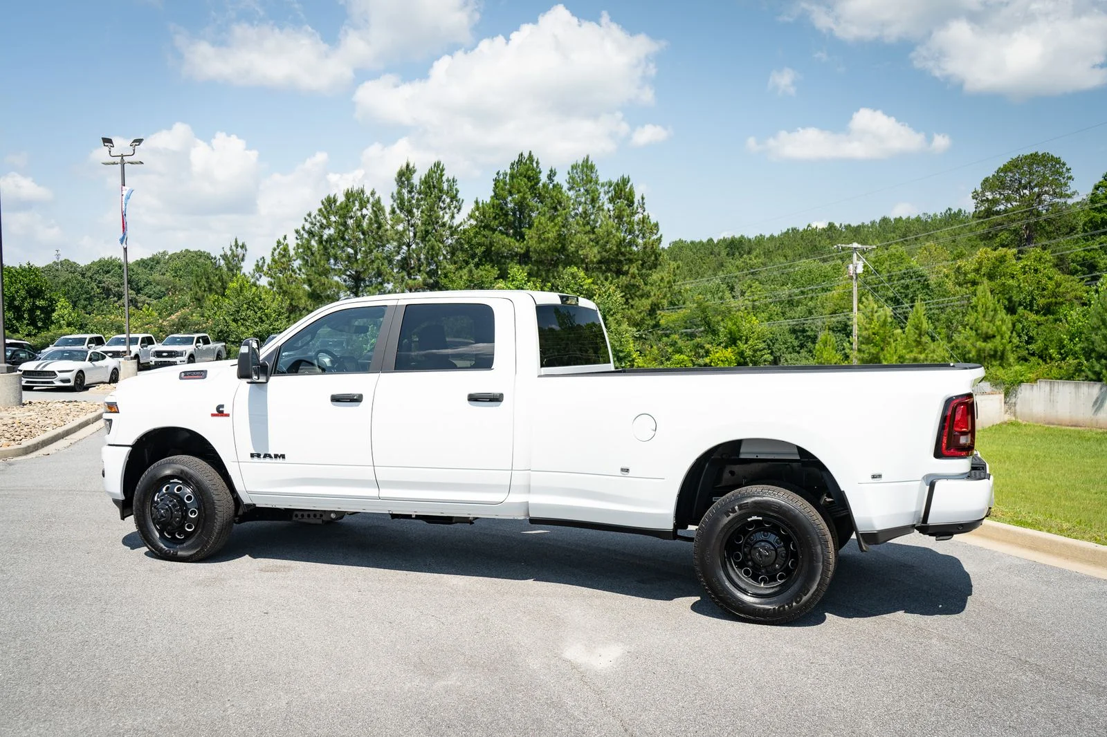 New 2026 White Ram Big Horn image 7