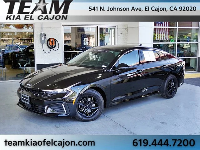 2025 Kia K5 LXS