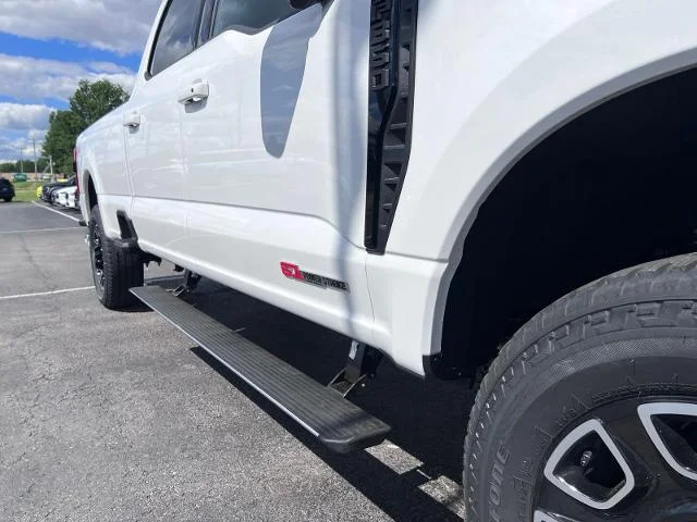 New 2026 Star White Metallic Tri-Coat Ford F-350® Platinum® image 92