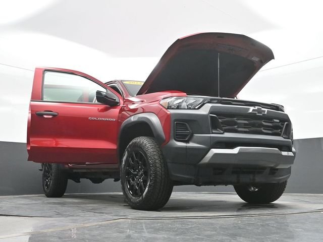 Used 2024 Red Chevrolet Trail Boss image 32