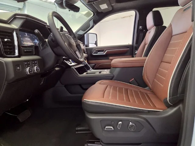 New 2026 Glacier White Tricoat GMC Denali Ultimate image 12