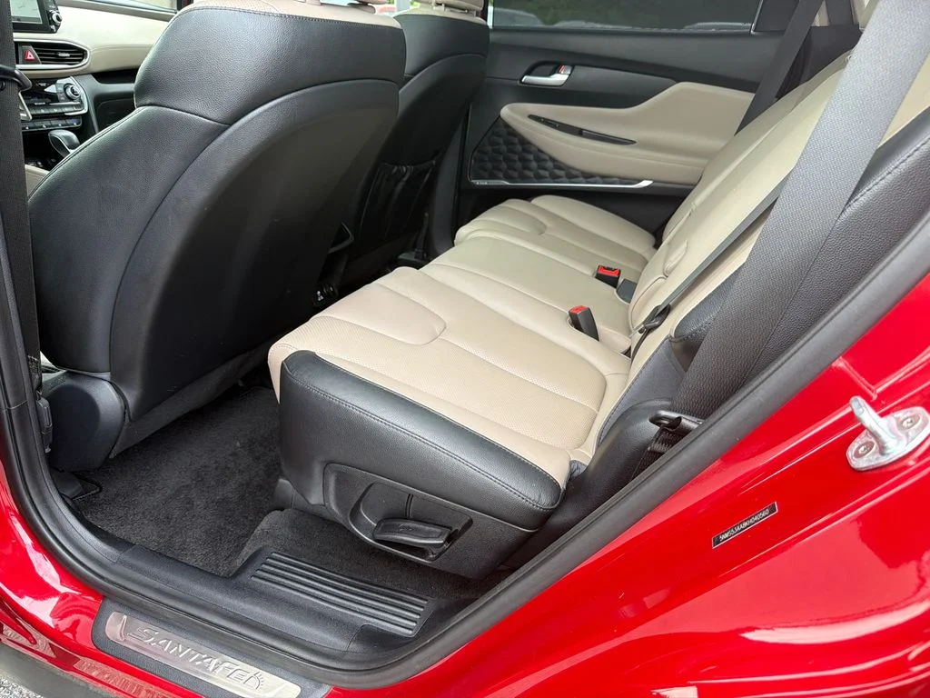 Used 2019 Red Hyundai Ultimate image 21