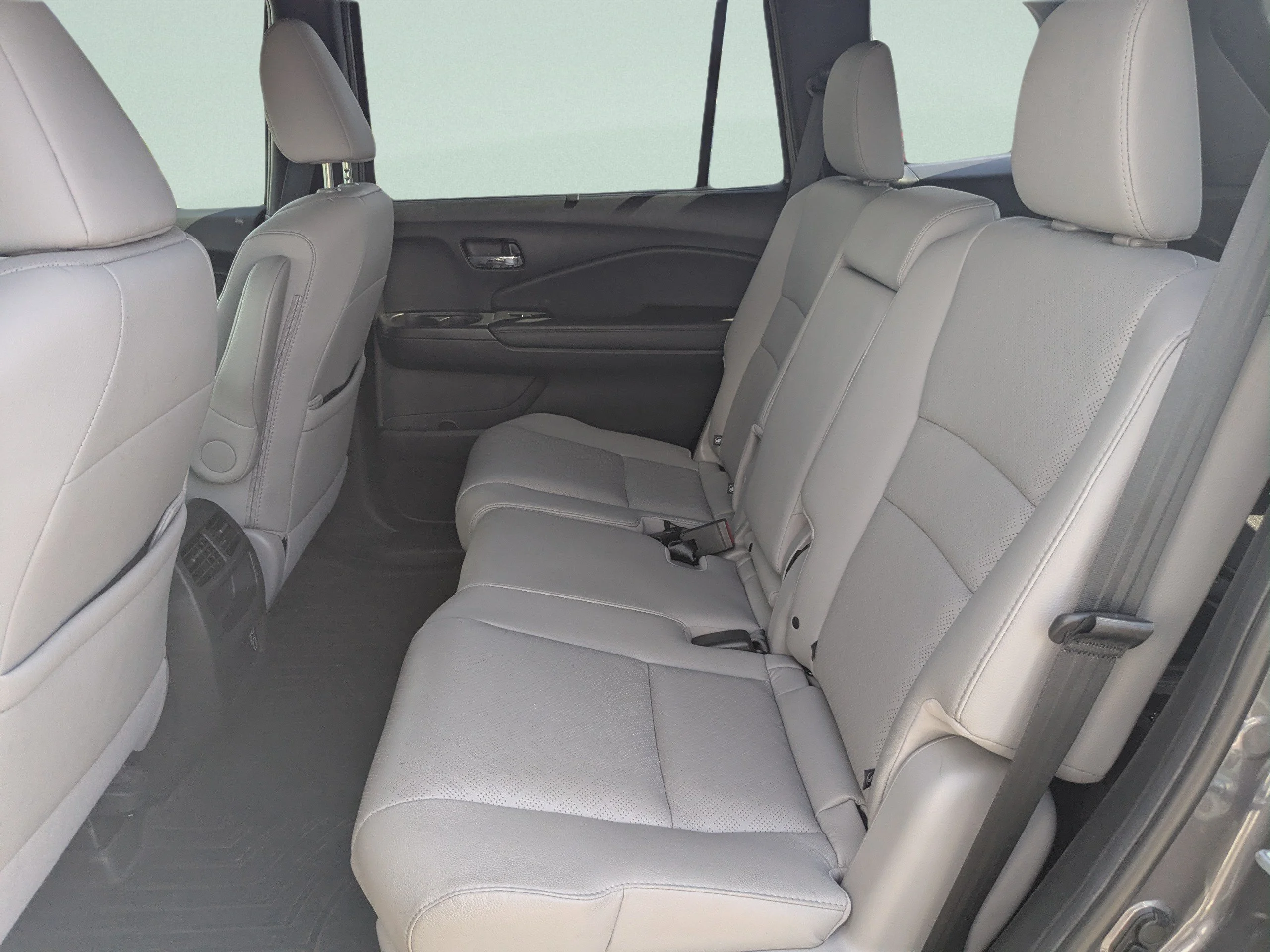 Used 2021 Obsidian Blue Honda EX-L image 9