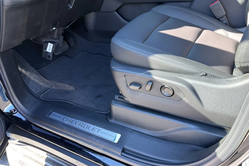 New 2026 Black Chevrolet LT image 19