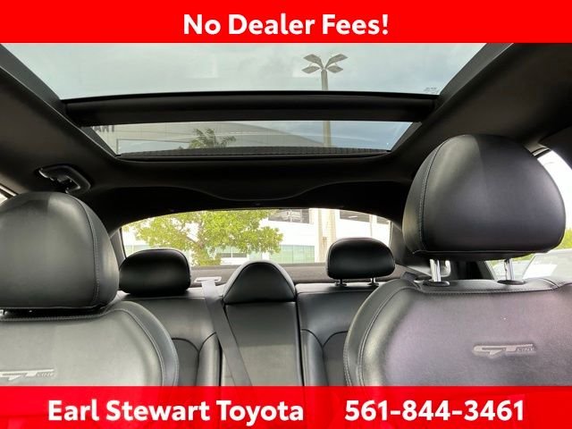 Used 2021 White Kia GT-Line image 11