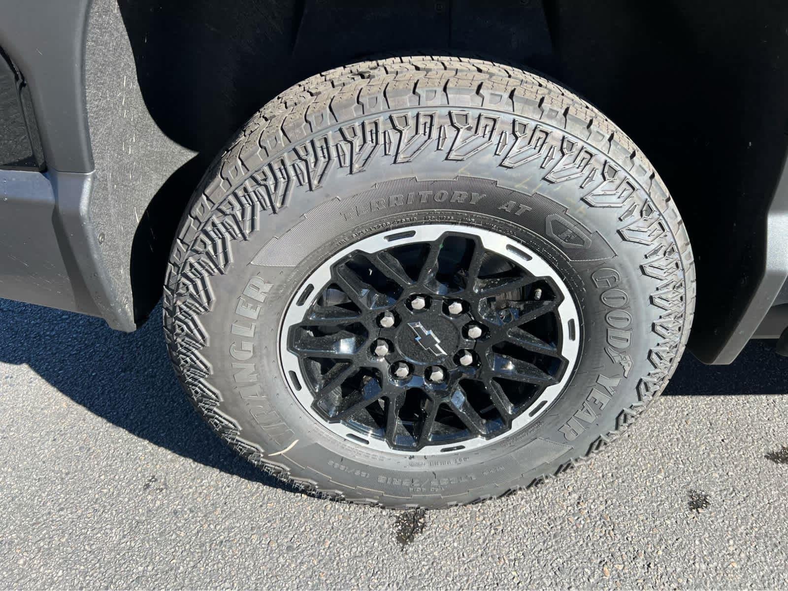 New 2026 Black Chevrolet Trail Boss - Extended Range image 8