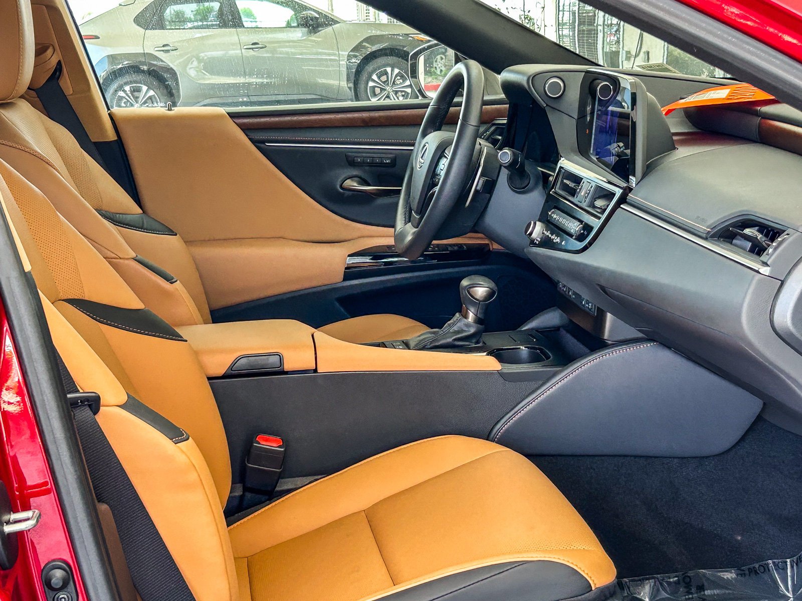 Used 2025 MATADOR RED MICA Lexus ES 300H PREMIUM image 16