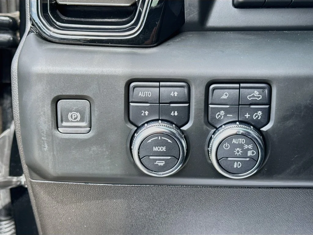 Used 2024 Black GMC AT4 image 10