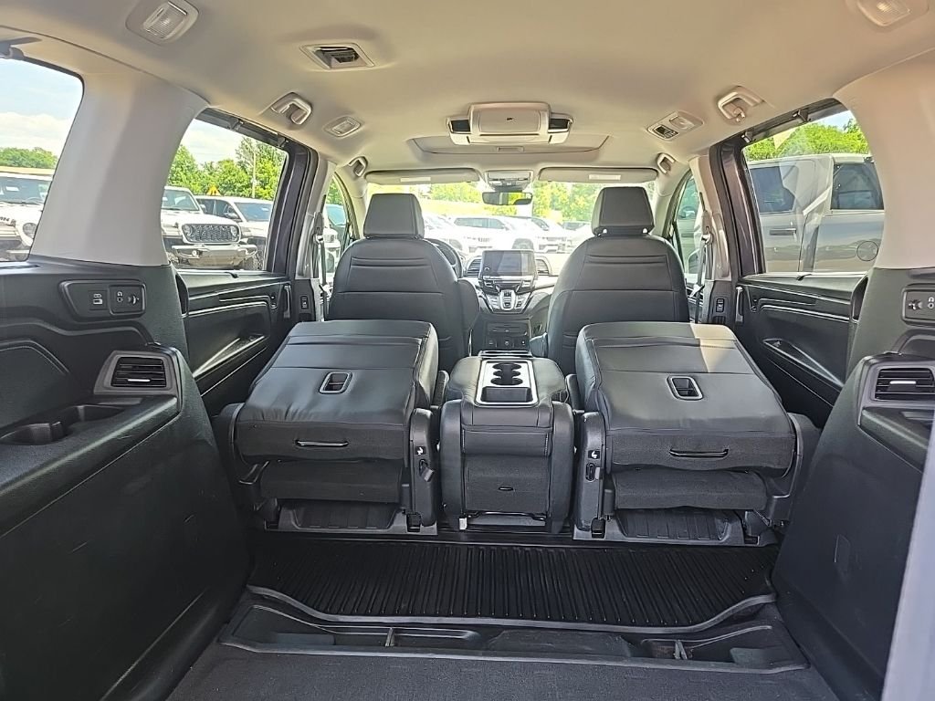 Used 2021  Honda Touring image 110
