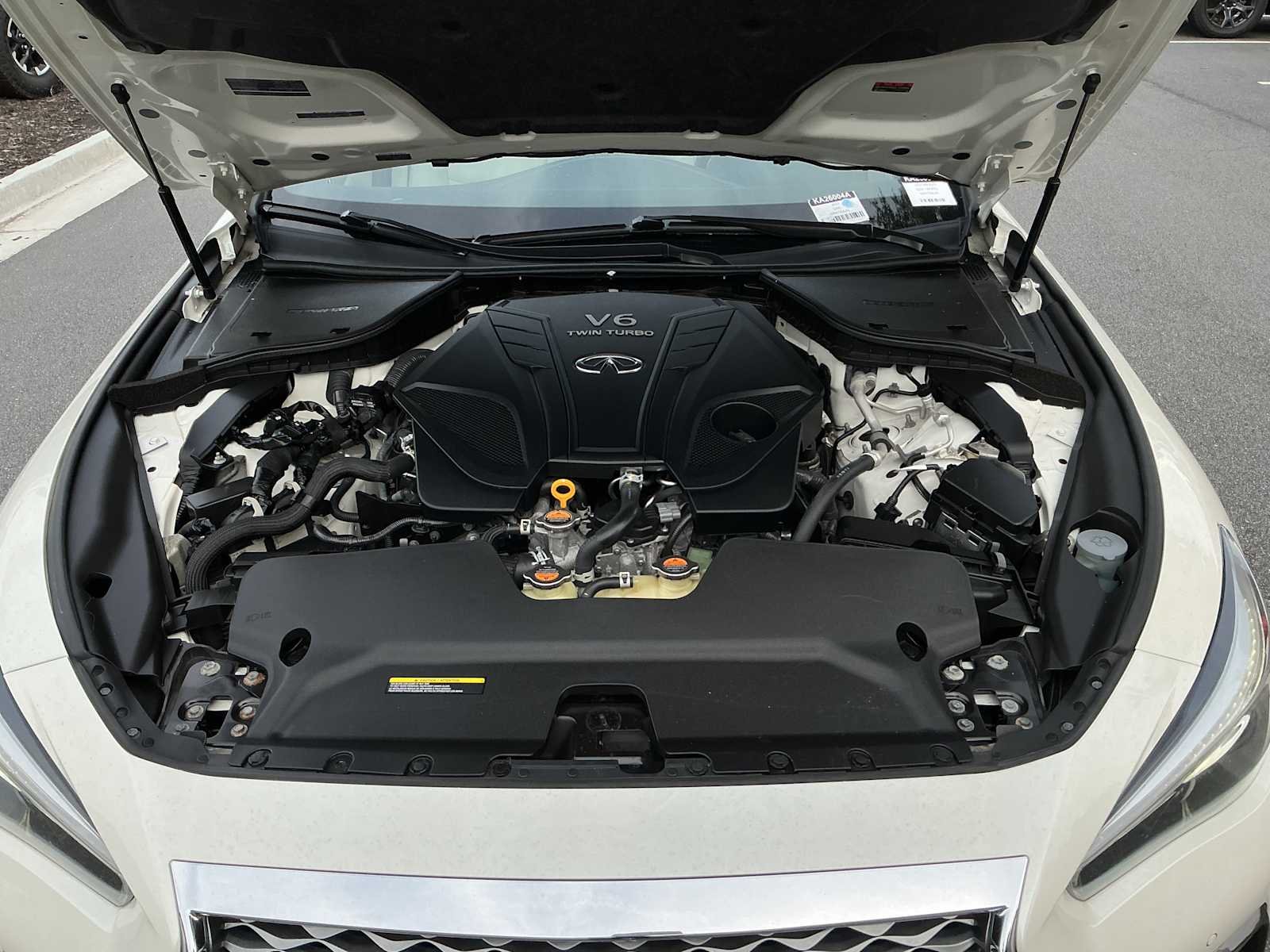Used 2021 Majestic White INFINITI 3.0t SENSORY image 31