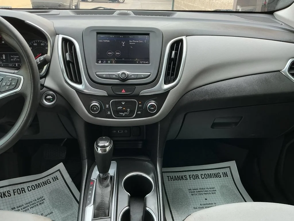 Used 2020 MIDNIGHT BLUE METALLIC Chevrolet LS image 17