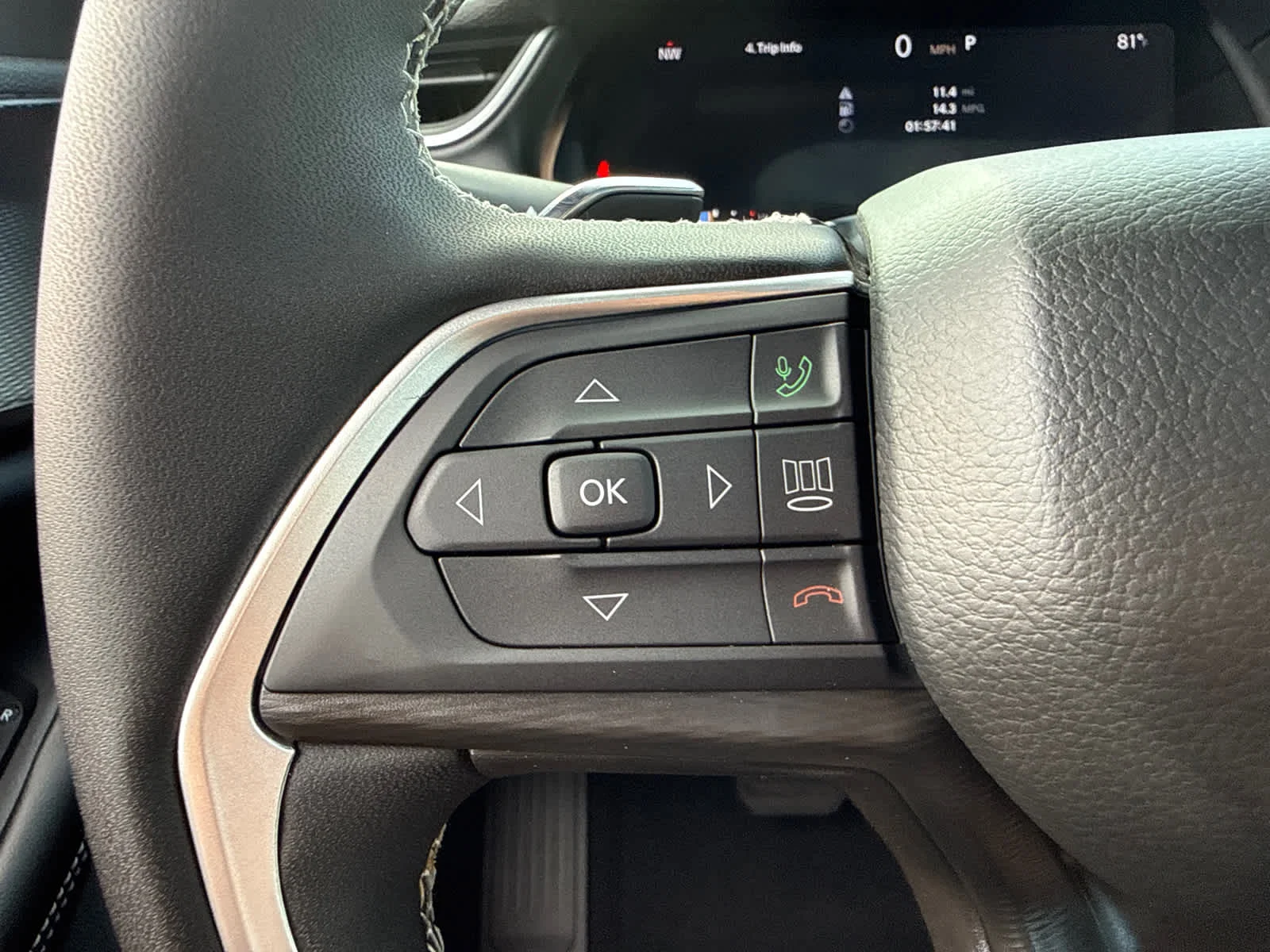 New 2026 Baltic Gray Metallic Clearcoat Jeep Laredo X image 15