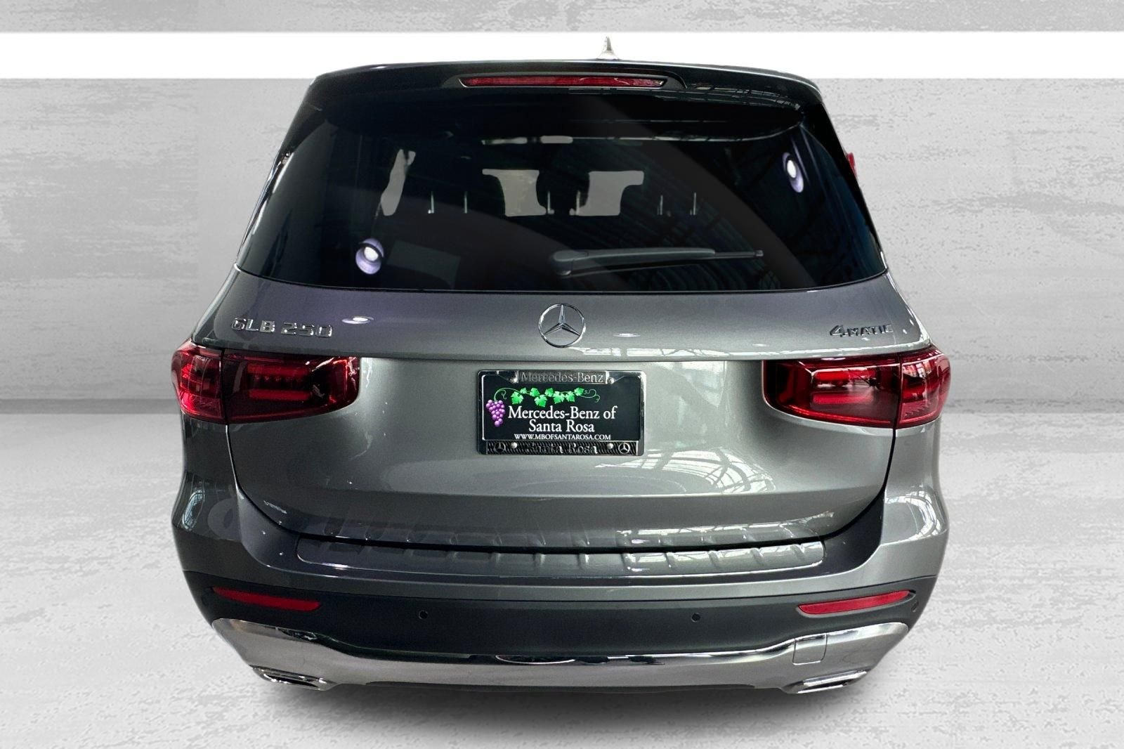 New 2026 Gray Mercedes-Benz GLB 250 image 5