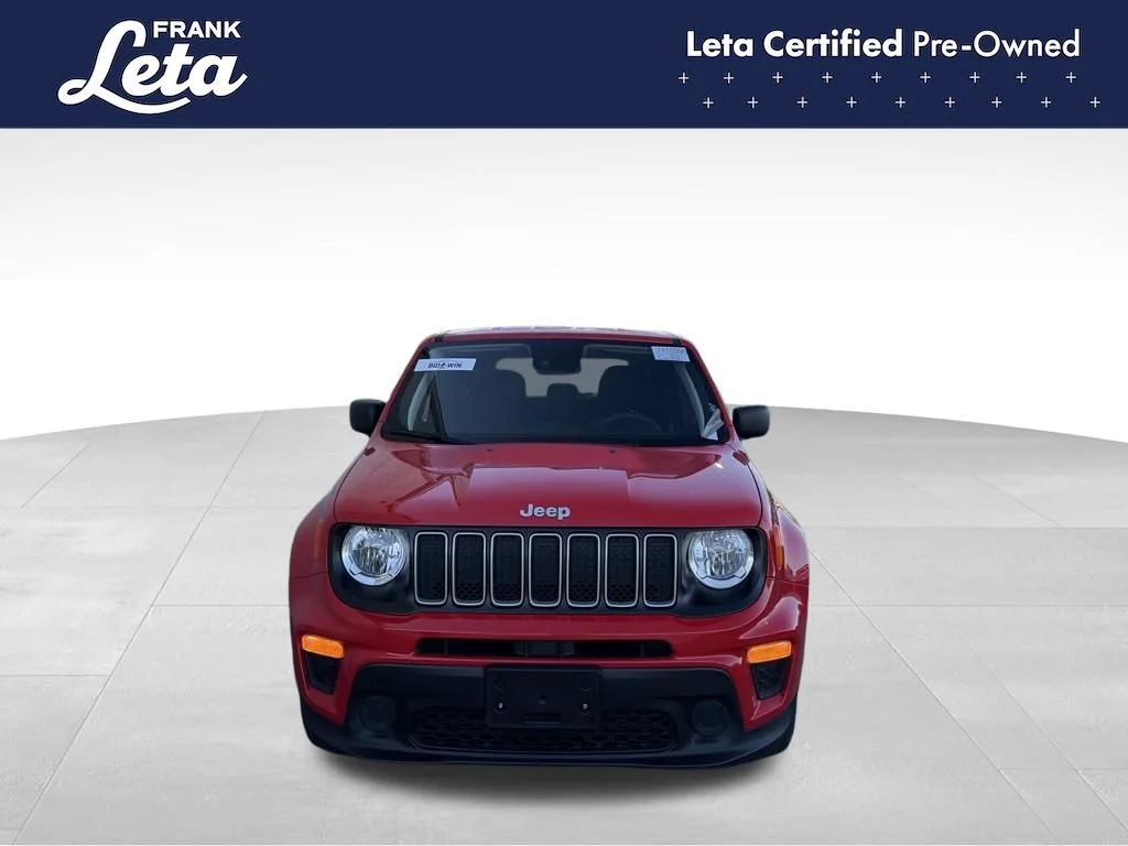 Used 2023 Red Jeep Latitude image 8