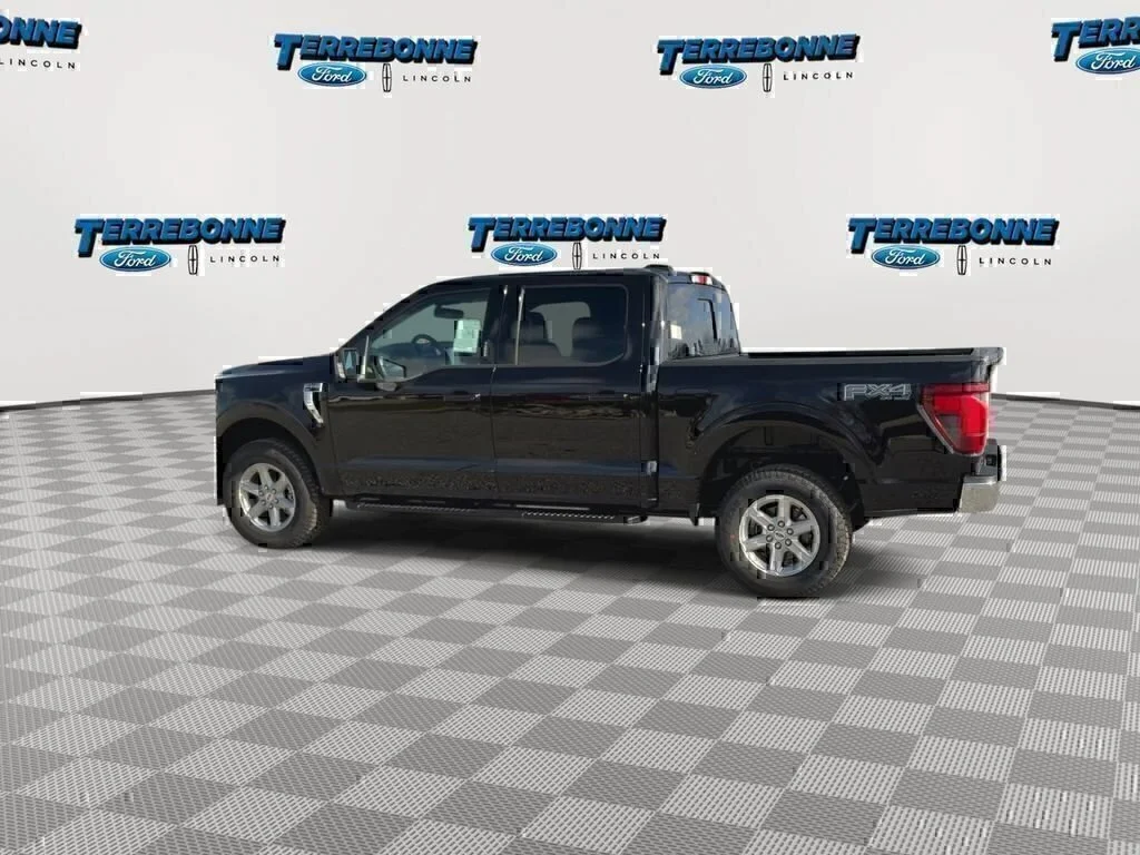 New 2026 Agate Black Metallic Ford XLT image 6