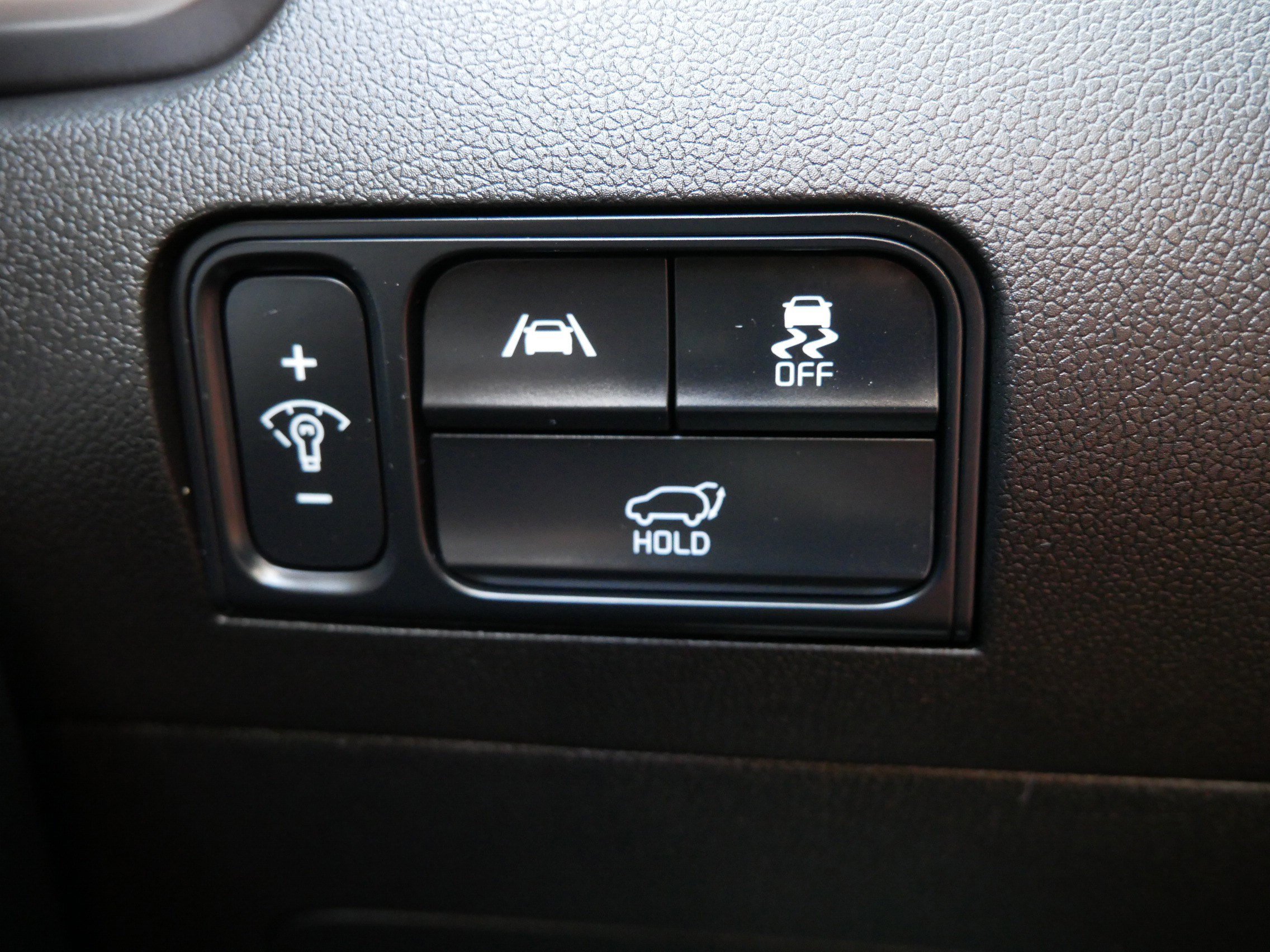 Used 2023 Glacial White Pearl Kia X-Line EX image 26