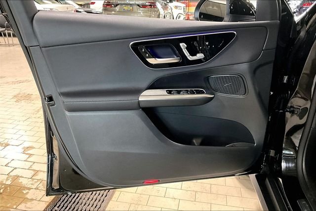 2026 Mercedes-Benz GLC Base - Photo 12