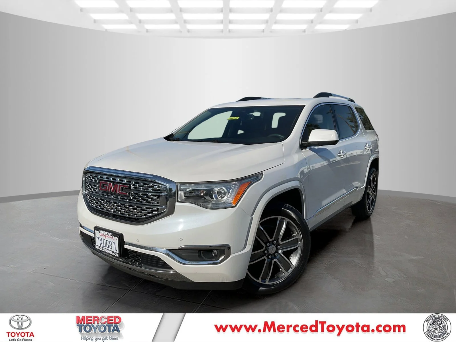 2017 GMC Acadia Denali FWD's photo