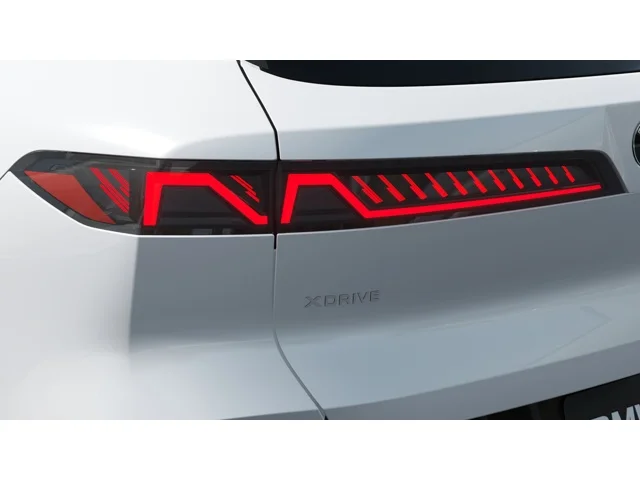 New 2027 Mineral White Metallic BMW  image 8