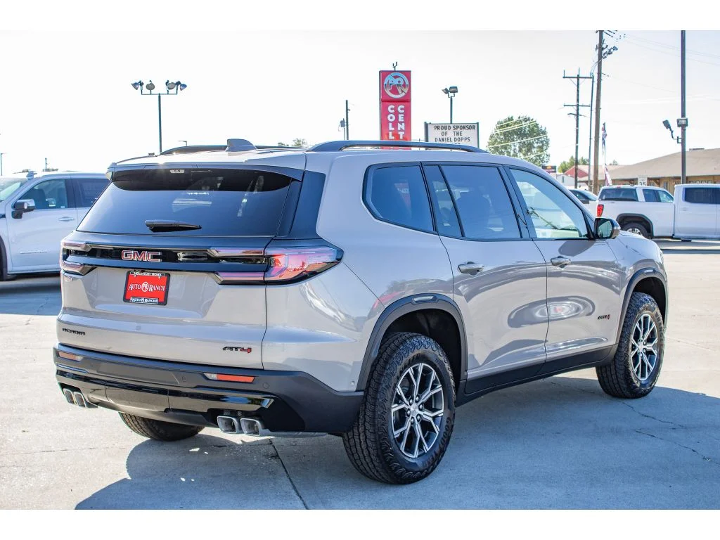 New 2026 RIVERSTONE METALLIC GMC AWD AT4 image 8